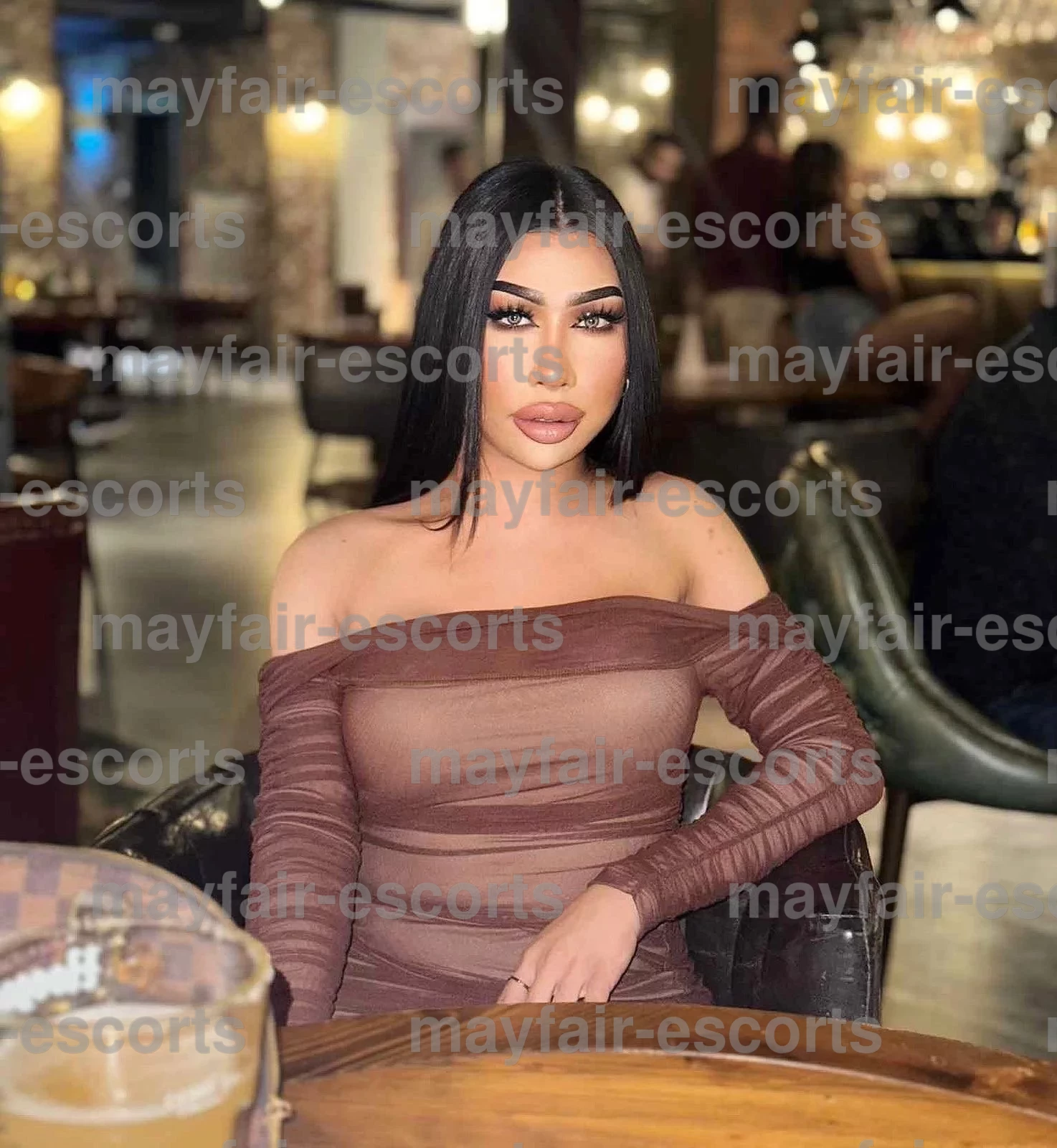 {count}Bond Street17023